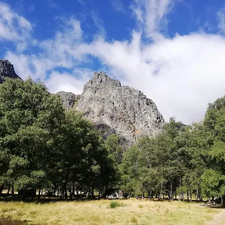 Sambuc'asa - Serra Da Estrela Landhaus *