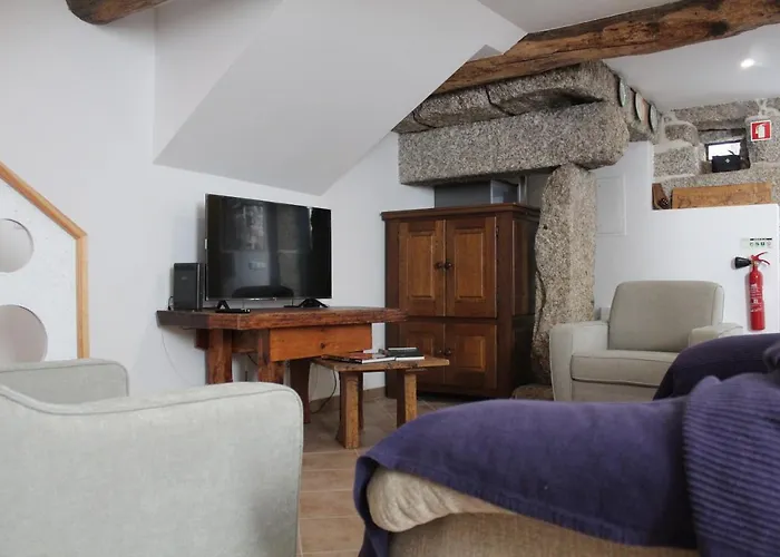 Sambuc'asa - Serra Da Estrela * Sabugueiro (Guarda)